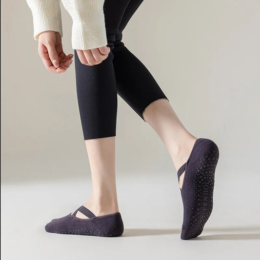 Xianghui Wholesale Custom logo Anti-slip Yoga Socks Grips Custom Yoga Socks for Women