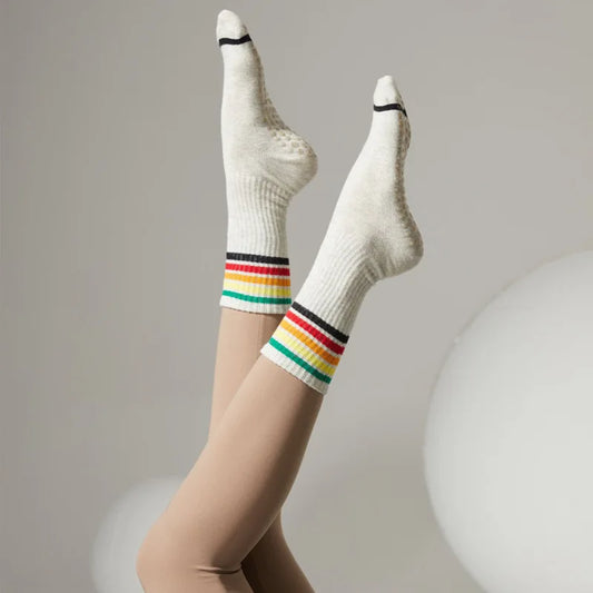 Xianghui Crew Sports Cotton Soft Colorful Strip Design Custom logo Women High Quality Yoga Pilates Socks
