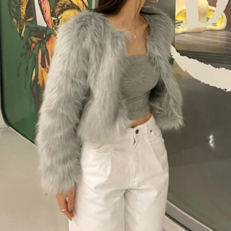 SF AL 24T328 Long Sleeves Short Slim Faux Fur Coat Crew Neck Pure Color Polyester Women's Faux Fur Coats